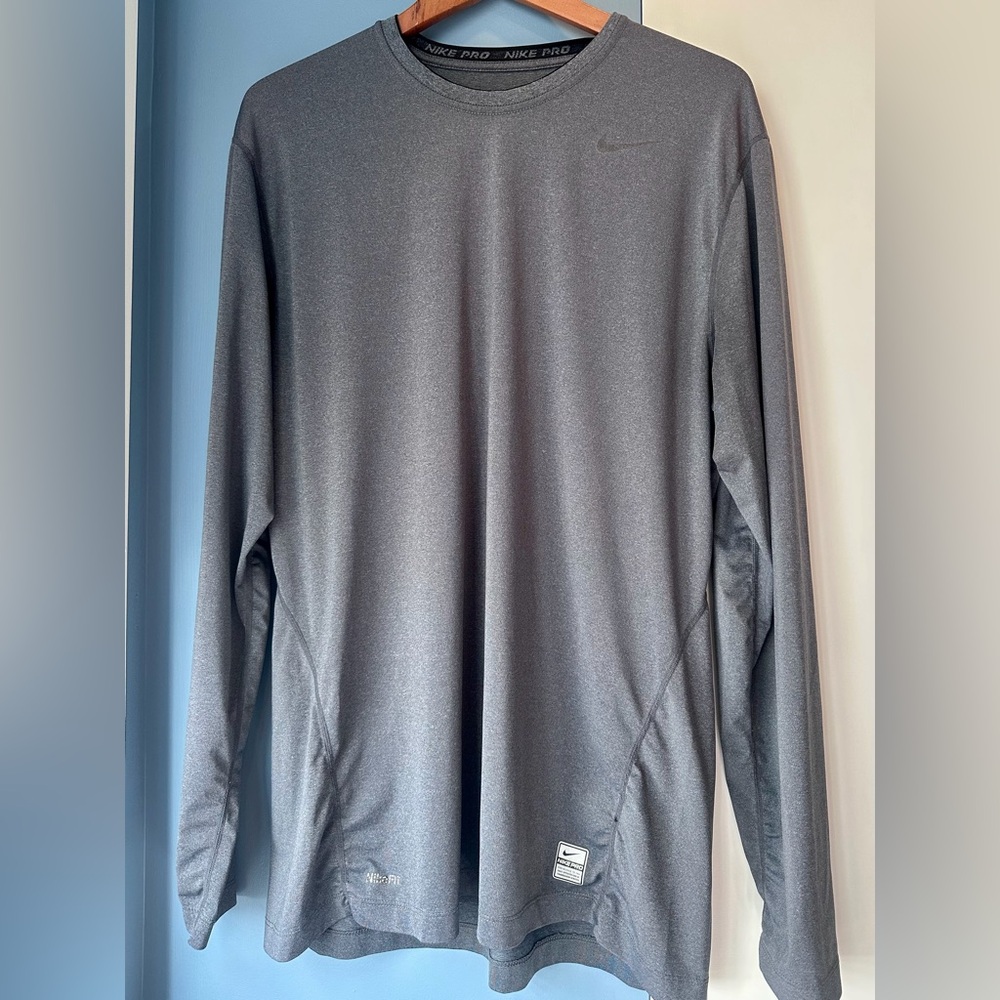 Nike Pro Heather Gray Fitted Shirt